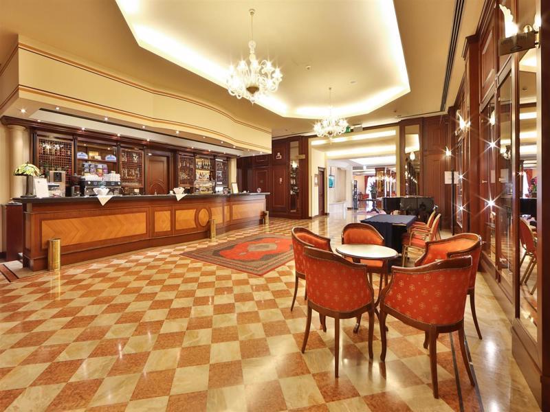 Best Western Classic Hotel Reggio Emilia Exterior photo