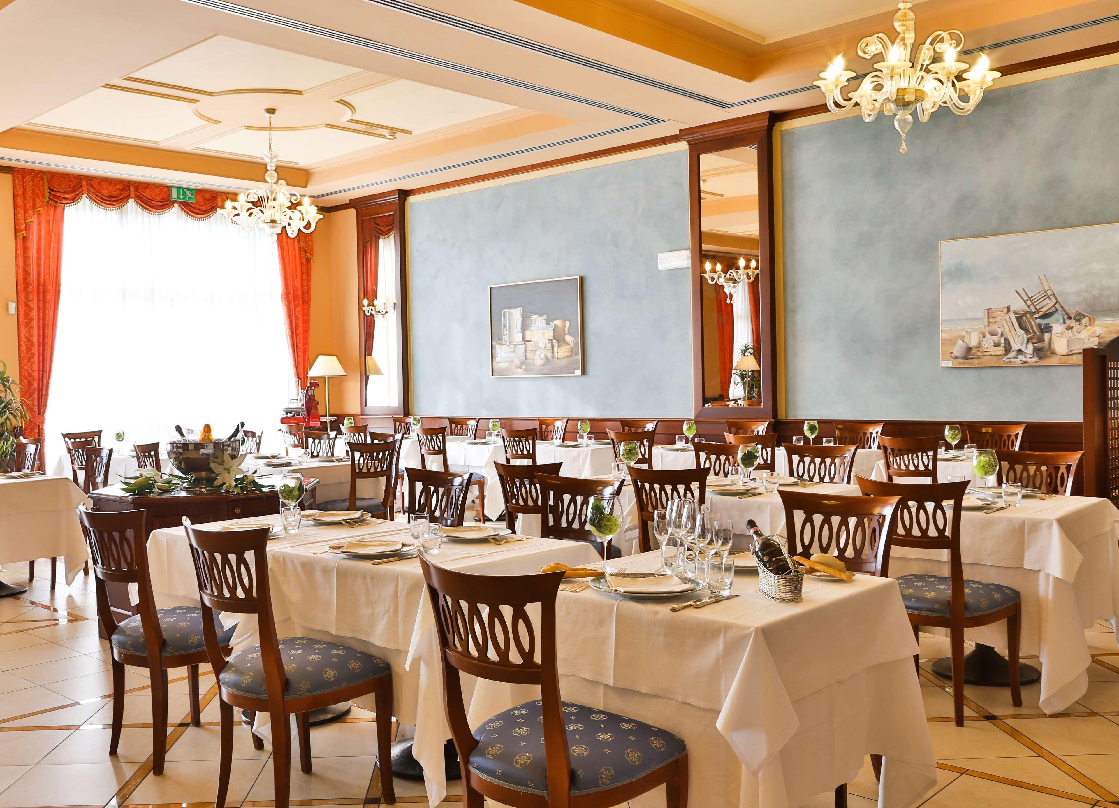 Best Western Classic Hotel Reggio Emilia Exterior photo