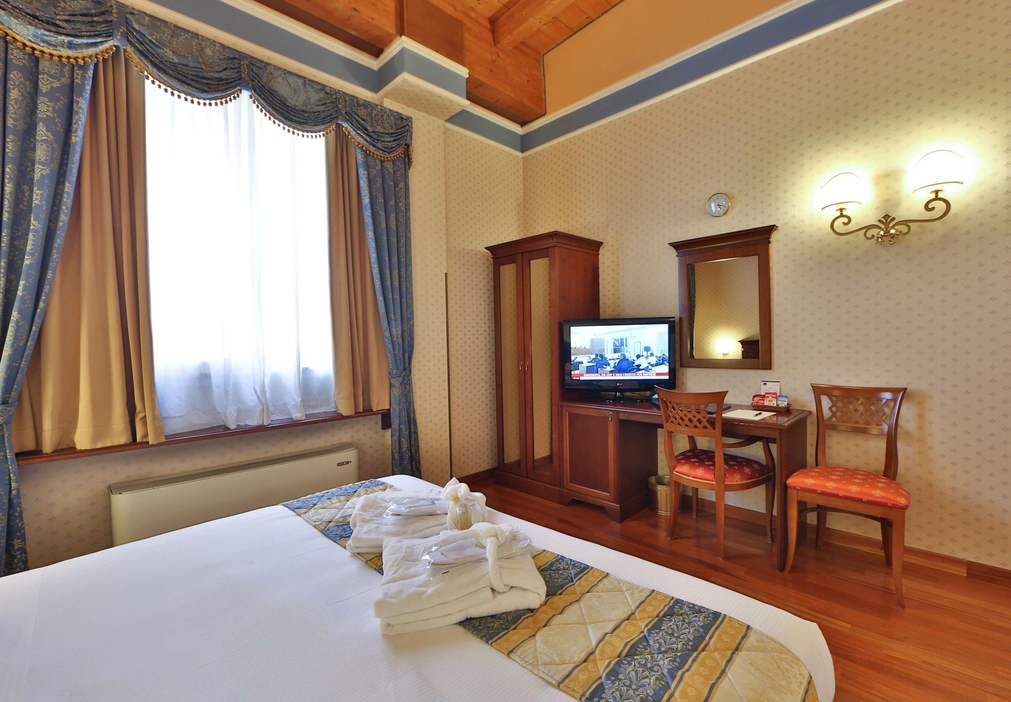 Best Western Classic Hotel Reggio Emilia Exterior photo